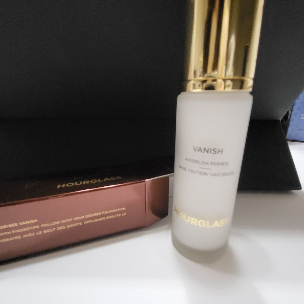 Hourglass Airbrush Primer